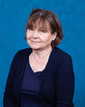 portrait crop copy 2.jpg