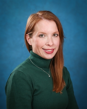 Amanda Isula Hillebert, FNP portrait crop copy-2.jpg